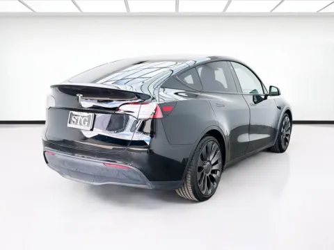 More photos of 2022 Tesla Model Y Performance at STG Bellflower, CA