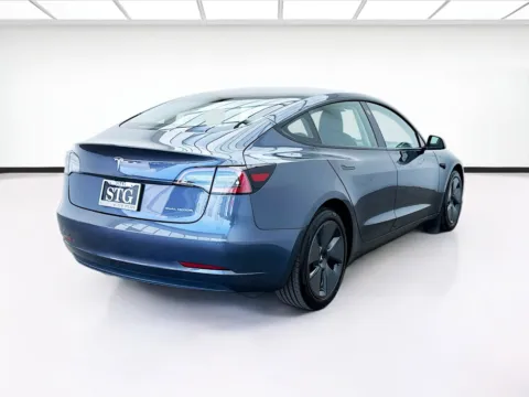 More photos of 2022 Tesla Model 3 Long Range at STG Bellflower, CA