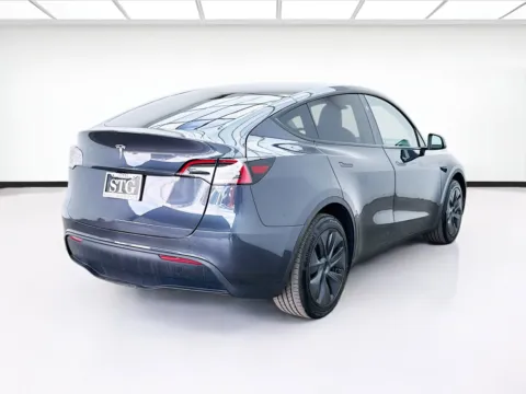 More photos of 2025 Tesla Model Y Long Range at STG Bellflower, CA