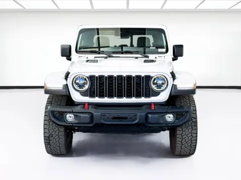 Photos of 2025 Jeep Gladiator Rubicon for sale in Bellflower, CA at STG Bellflower