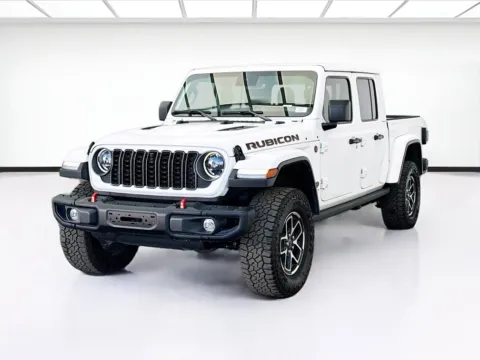 White 2025 Jeep Gladiator Rubicon for sale in Bellflower, CA