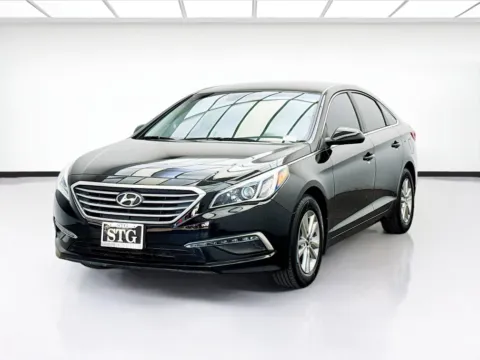 Black 2015 Hyundai Sonata SE for sale in Bellflower, CA