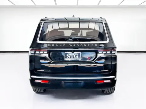 More photos of 2022 Jeep Grand Wagoneer Series III at STG Bellflower, CA