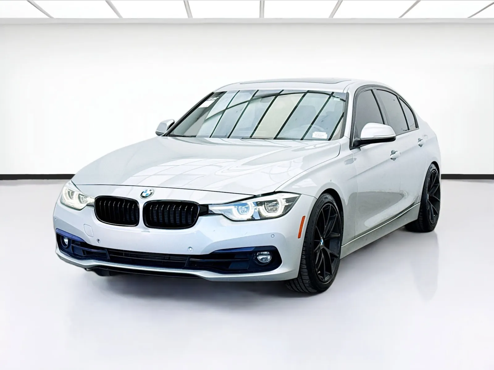 Silver 2018 BMW 3 Series 330i for sale in Bellflower, CA