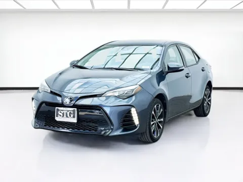 Gray 2018 Toyota Corolla SE for sale in Bellflower, CA