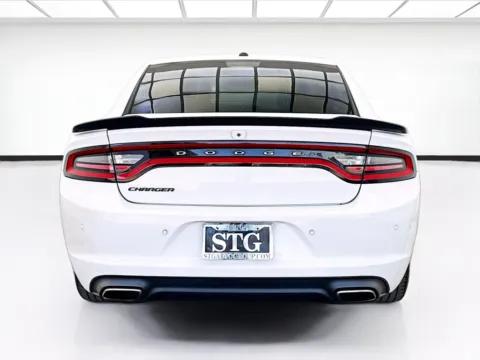 More photos of 2018 Dodge Charger SXT at STG Bellflower, CA