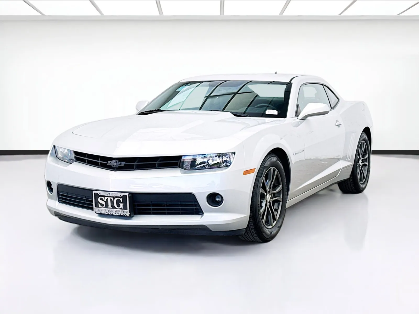 Silver 2015 Chevrolet Camaro 1LT for sale in Bellflower, CA