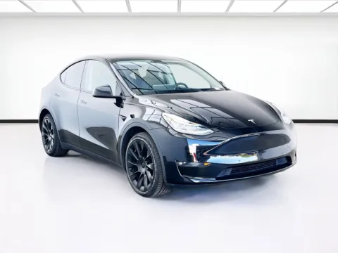 Another view of 2021 Tesla Model Y Long Range for sale in Bellflower, CA at STG Bellflower