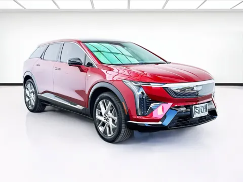 Another view of 2025 Cadillac OPTIQ Luxury 2 for sale in Bellflower, CA at STG Bellflower