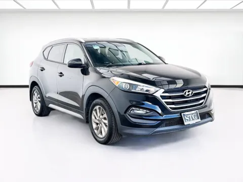 Another view of 2017 Hyundai Tucson SE for sale in Bellflower, CA at STG Bellflower