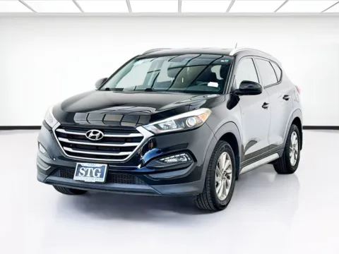 Black 2017 Hyundai Tucson SE for sale in Bellflower, CA