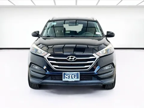 Photos of 2017 Hyundai Tucson SE for sale in Bellflower, CA at STG Bellflower