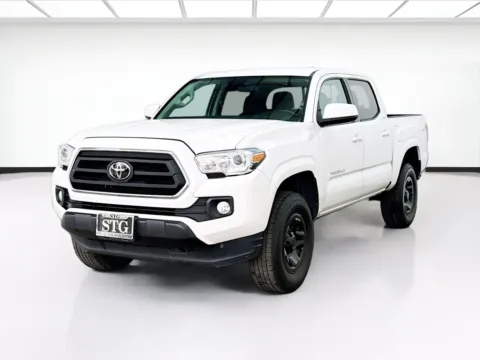 White 2022 Toyota Tacoma SR5 for sale in Bellflower, CA