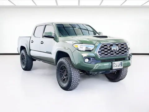 Another view of 2022 Toyota Tacoma TRD Sport V6 for sale in Bellflower, CA at STG Bellflower