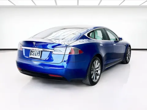 More photos of 2021 Tesla Model S Long Range at STG Bellflower, CA