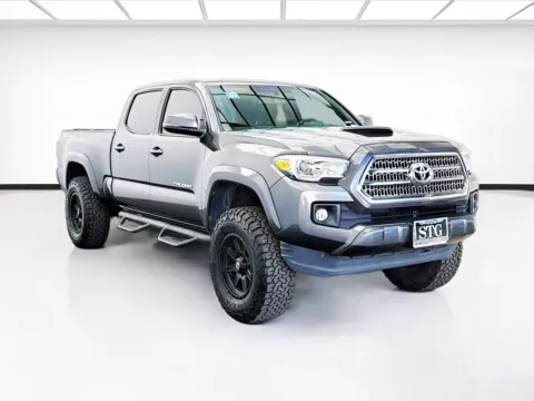 Another view of 2016 Toyota Tacoma TRD Sport for sale in Bellflower, CA at STG Bellflower