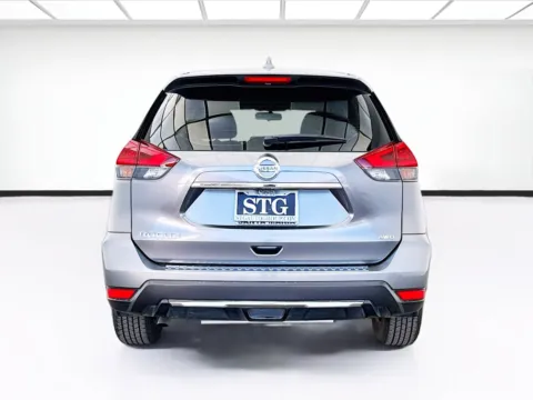 More photos of 2018 Nissan Rogue S at STG Bellflower, CA