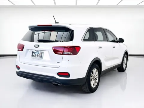 More photos of 2019 Kia Sorento LX at STG Bellflower, CA