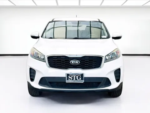 Photos of 2019 Kia Sorento LX for sale in Bellflower, CA at STG Bellflower