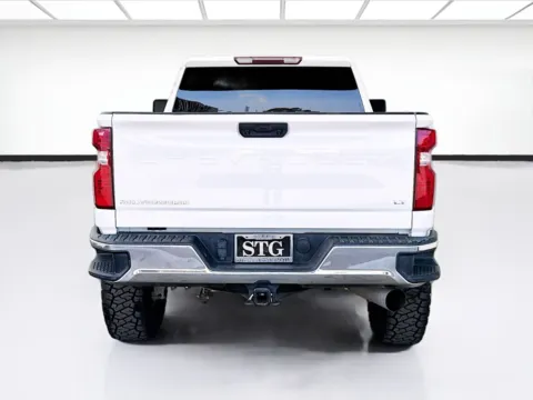 More photos of 2021 Chevrolet Silverado 2500HD LT at STG Bellflower, CA