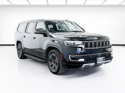 Another view of 2023 Jeep Wagoneer L Series II for sale in Bellflower, CA at STG Bellflower