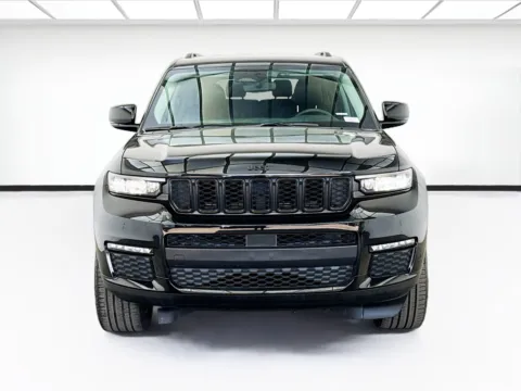 Photos of 2023 Jeep Grand Cherokee L Limited for sale in Bellflower, CA at STG Bellflower