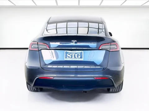 More photos of 2025 Tesla Model Y Long Range at STG Bellflower, CA
