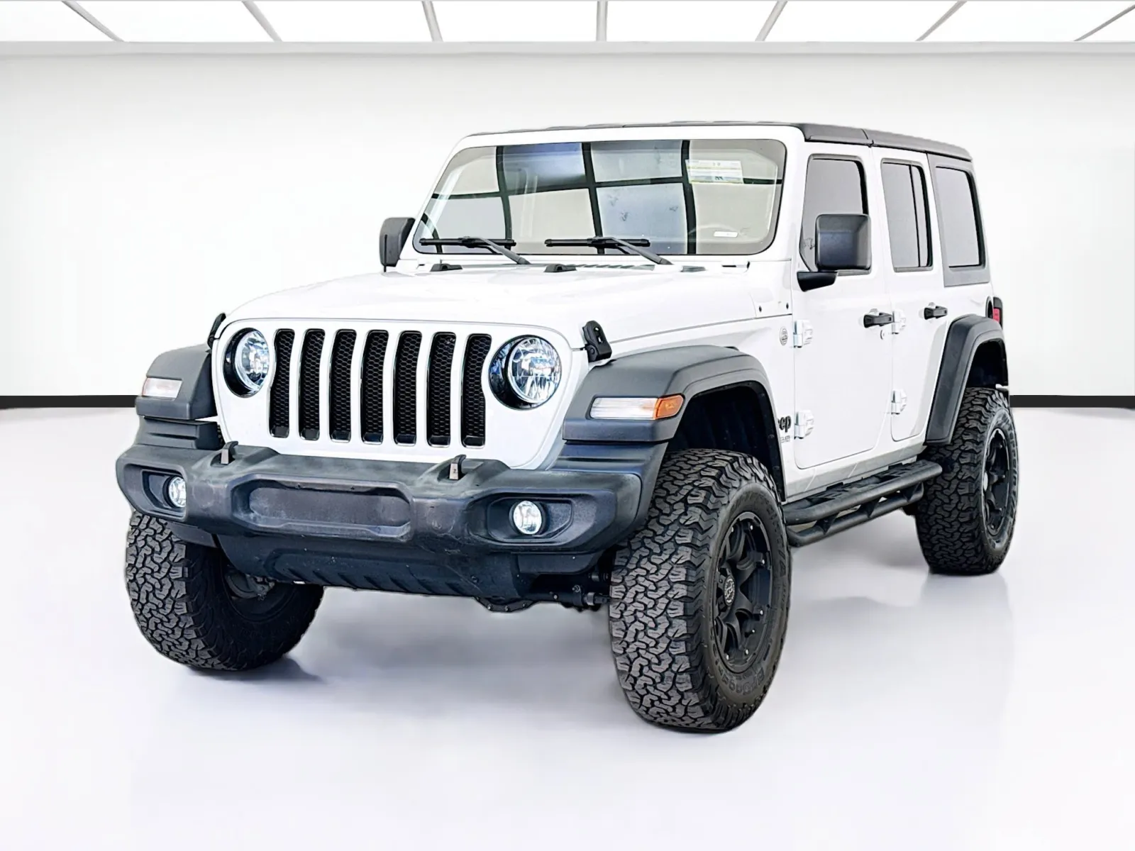 White 2019 Jeep Wrangler Unlimited Unlimited Sport Altitude for sale in Bellflower, CA