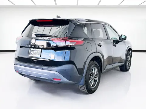 More photos of 2023 Nissan Rogue S at STG Bellflower, CA