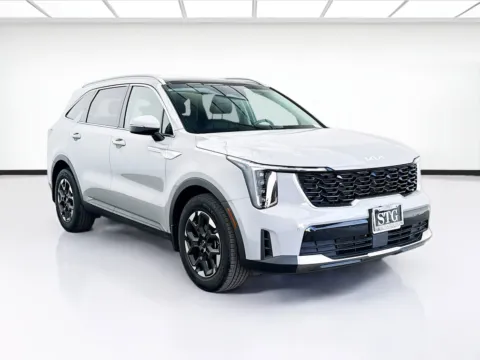 Another view of 2025 Kia Sorento S for sale in Bellflower, CA at STG Bellflower