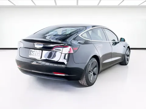 More photos of 2019 Tesla Model 3 Long Range at STG Bellflower, CA