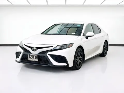 White 2024 Toyota Camry for sale in Bellflower, CA