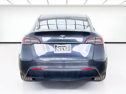 More photos of 2025 Tesla Model Y Long Range at STG Bellflower, CA