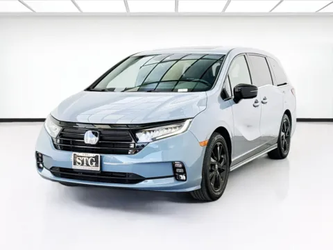 Gray 2023 Honda Odyssey Sport for sale in Bellflower, CA