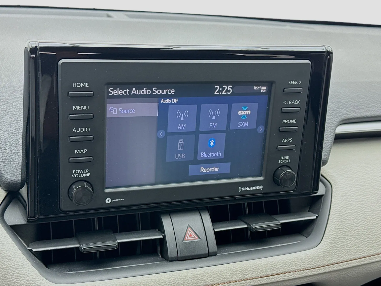 Toyota RAV4 photo 11