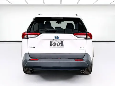 More photos of 2021 Toyota RAV4 XLE at STG Bellflower, CA
