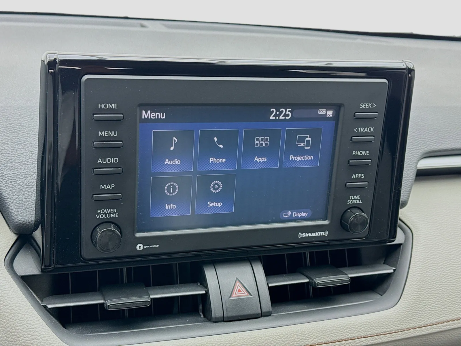 Toyota RAV4 photo 9