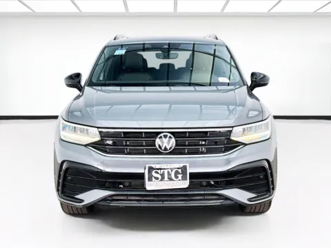 Photos of 2022 Volkswagen Tiguan 2.0T SE R-Line Black for sale in Bellflower, CA at STG Bellflower