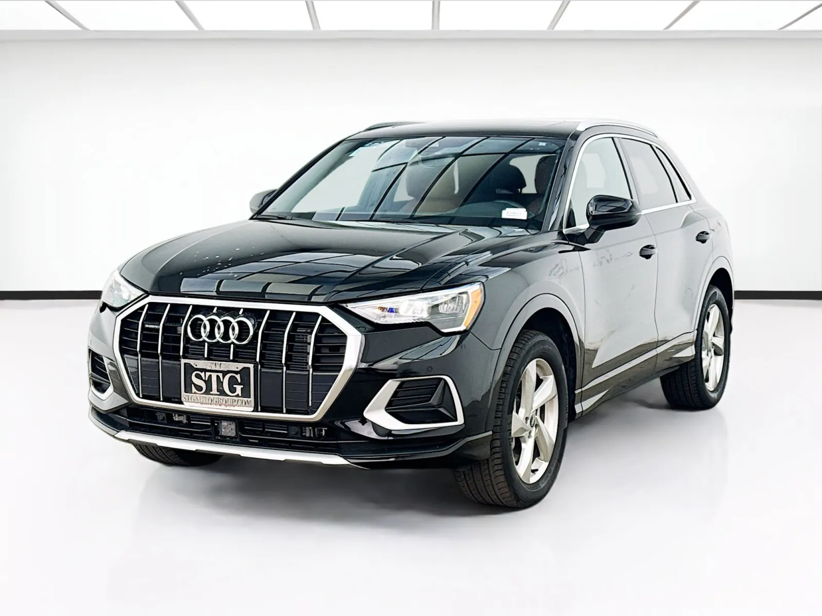 Black 2021 Audi Q3 Premium quattro for sale in Bellflower, CA