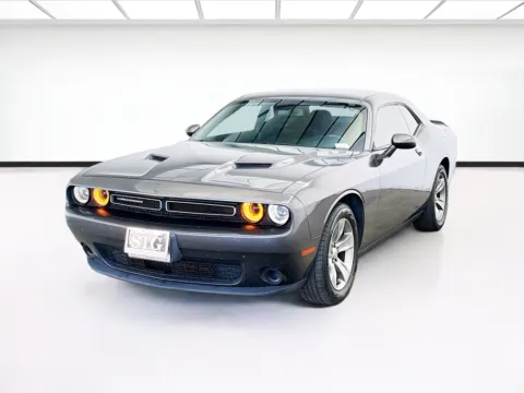 Gray 2018 Dodge Challenger SXT for sale in Bellflower, CA