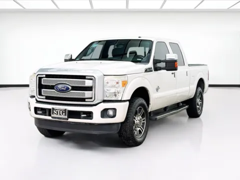 White 2015 Ford Super Duty F-350 SRW Platinum for sale in Bellflower, CA