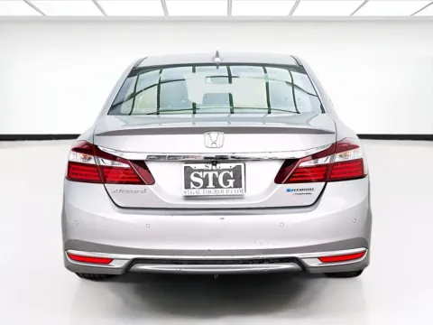 More photos of 2017 Honda Accord Hybrid Touring at STG Bellflower, CA