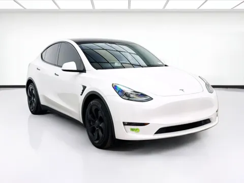 Another view of 2023 Tesla Model Y Long Range for sale in Bellflower, CA at STG Bellflower
