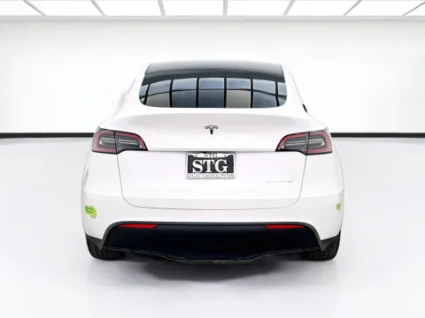 More photos of 2023 Tesla Model Y Long Range at STG Bellflower, CA