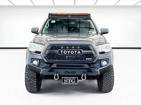 Photos of 2020 Toyota Tacoma SR5 V6 for sale in Bellflower, CA at STG Bellflower