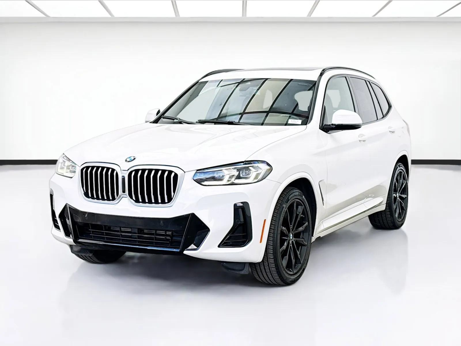 White 2022 BMW X3 sDrive30i for sale in Bellflower, CA