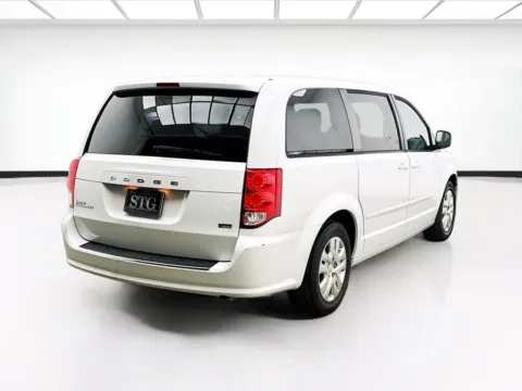 More photos of 2016 Dodge Grand Caravan SE at STG Bellflower, CA