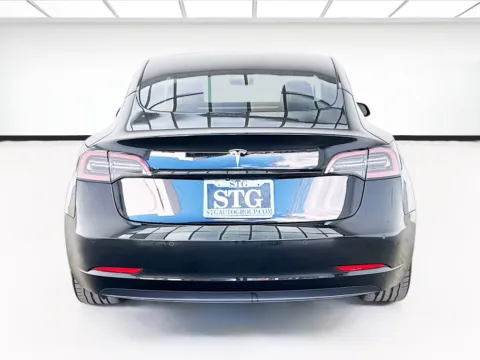 More photos of 2021 Tesla Model 3 Standard Range Plus at STG Bellflower, CA