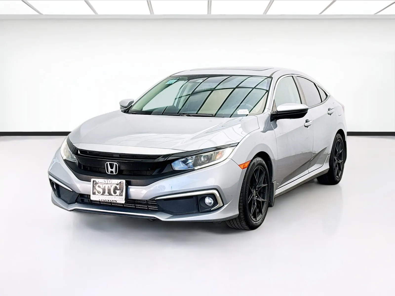 Silver 2021 Honda Civic Sedan EX-L for sale in Bellflower, CA