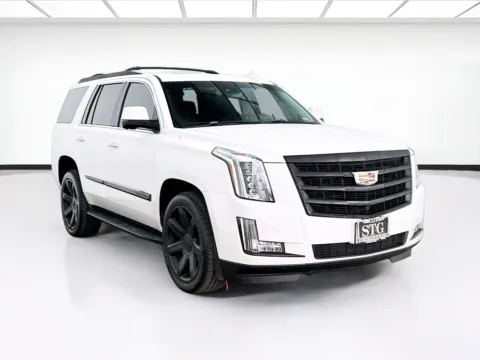 Another view of 2016 Cadillac Escalade Luxury for sale in Bellflower, CA at STG Bellflower